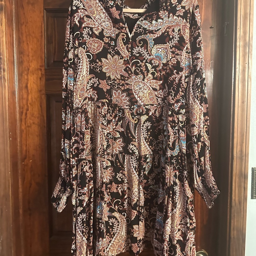 Anthropologie Black and Red Patterned Dress - Picture 3 of 6